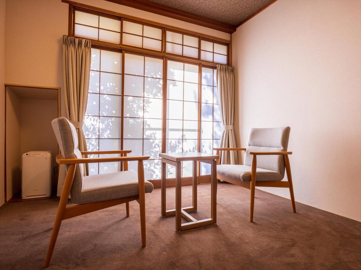 Atami Onsen Yamaki Ryokan Buitenkant foto