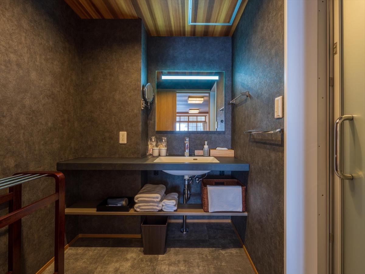 Atami Onsen Yamaki Ryokan Buitenkant foto
